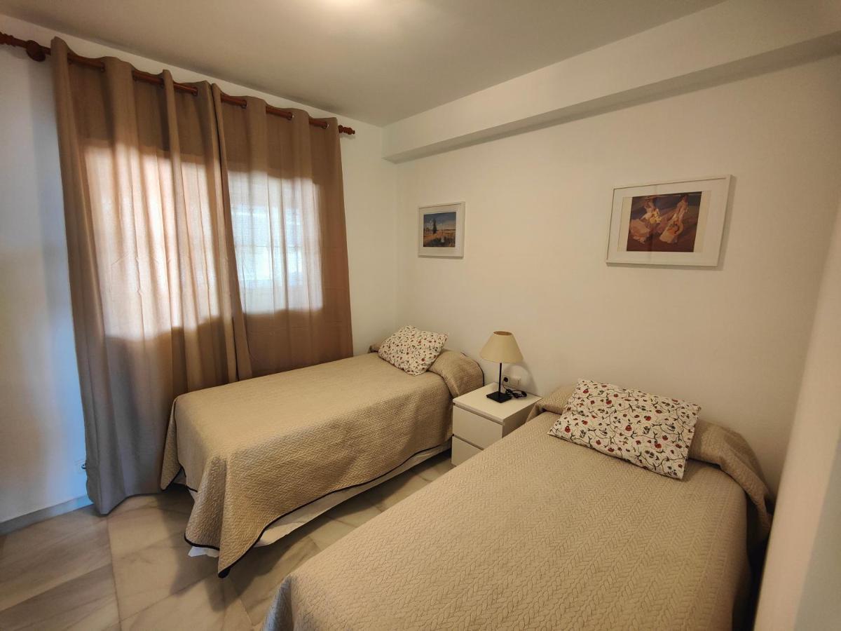 Apartamento Cerca De La Playa Con Piscina Fuengirola Dış mekan fotoğraf